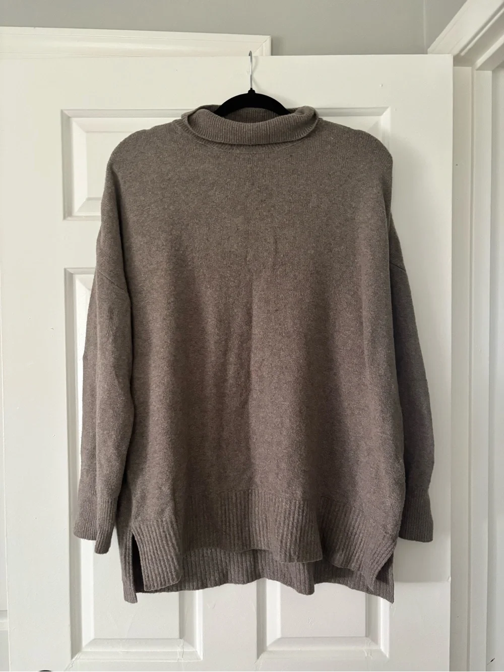 Abercrombie & Fitch Taupe Cowl Neck Sweater - Size M - Like New